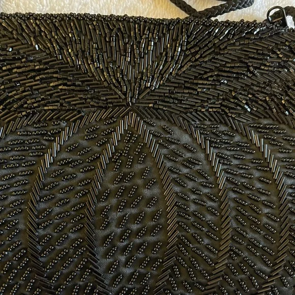 Two evening purses. - Picture 2 of 4